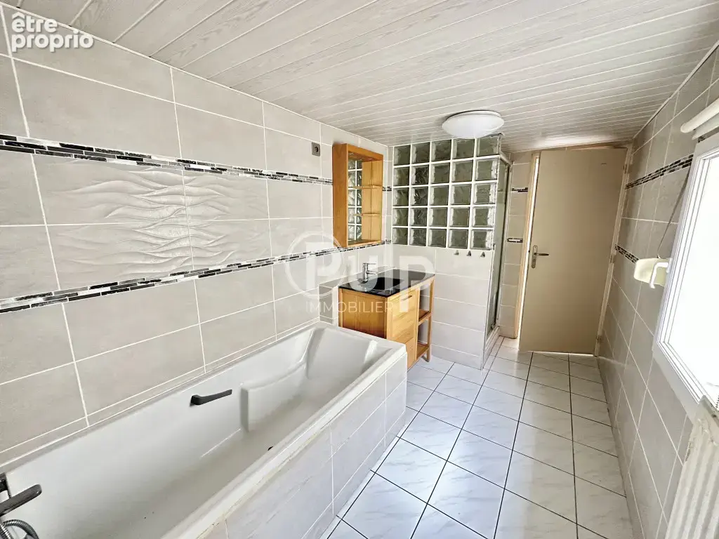 Bien à vendre à salomé - photo 2