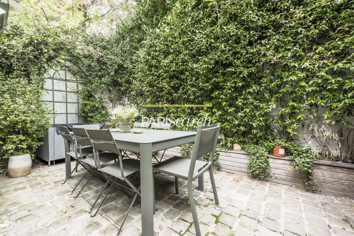 Maison à BOULOGNE-BILLANCOURT