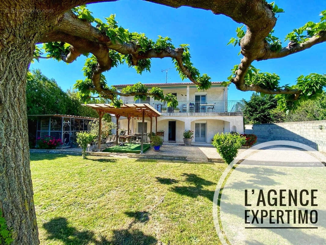 Plusieurs possibilités pour cette grande et belle maison - photo 7
