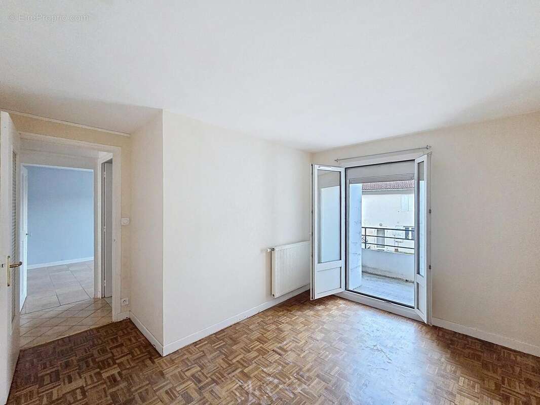 Photo 8 - Appartement à VARCES-ALLIERES-ET-RISSET