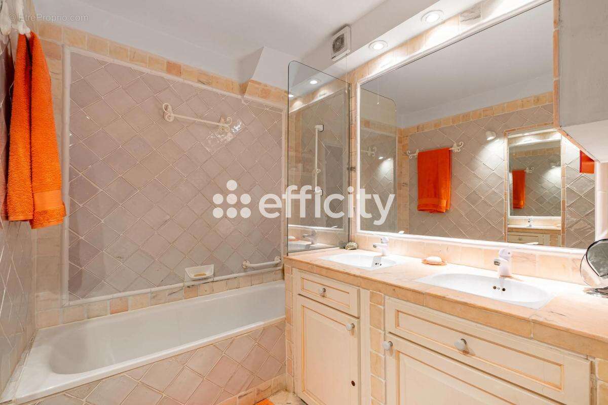 Appartement à RAMATUELLE