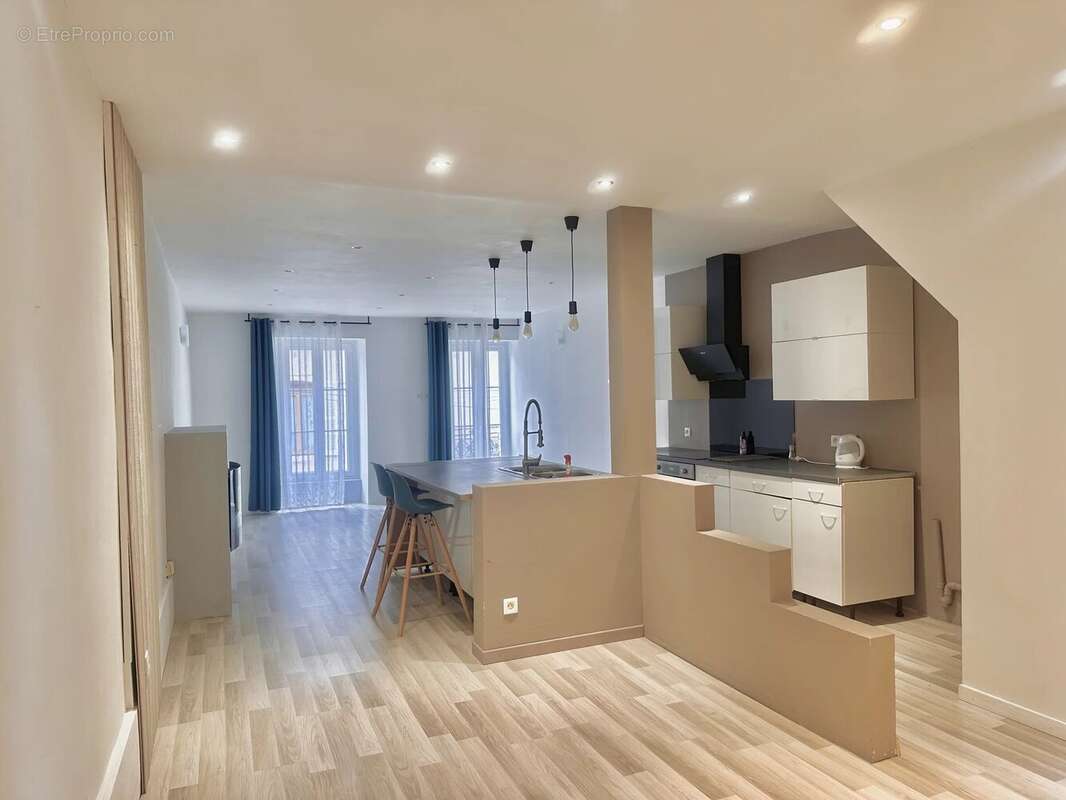 Appartement à SAULIEU