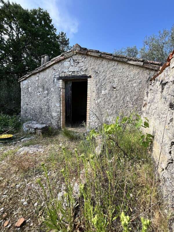 Maison à SAINT-HIPPOLYTE-DU-FORT