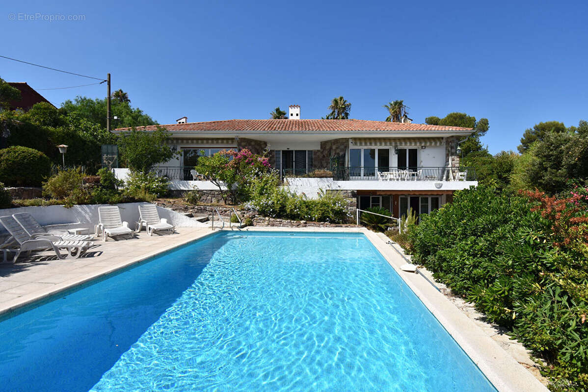 Maison à SAINT-RAPHAEL