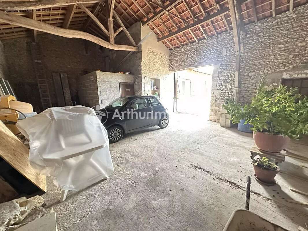 Maison à TOCANE-SAINT-APRE