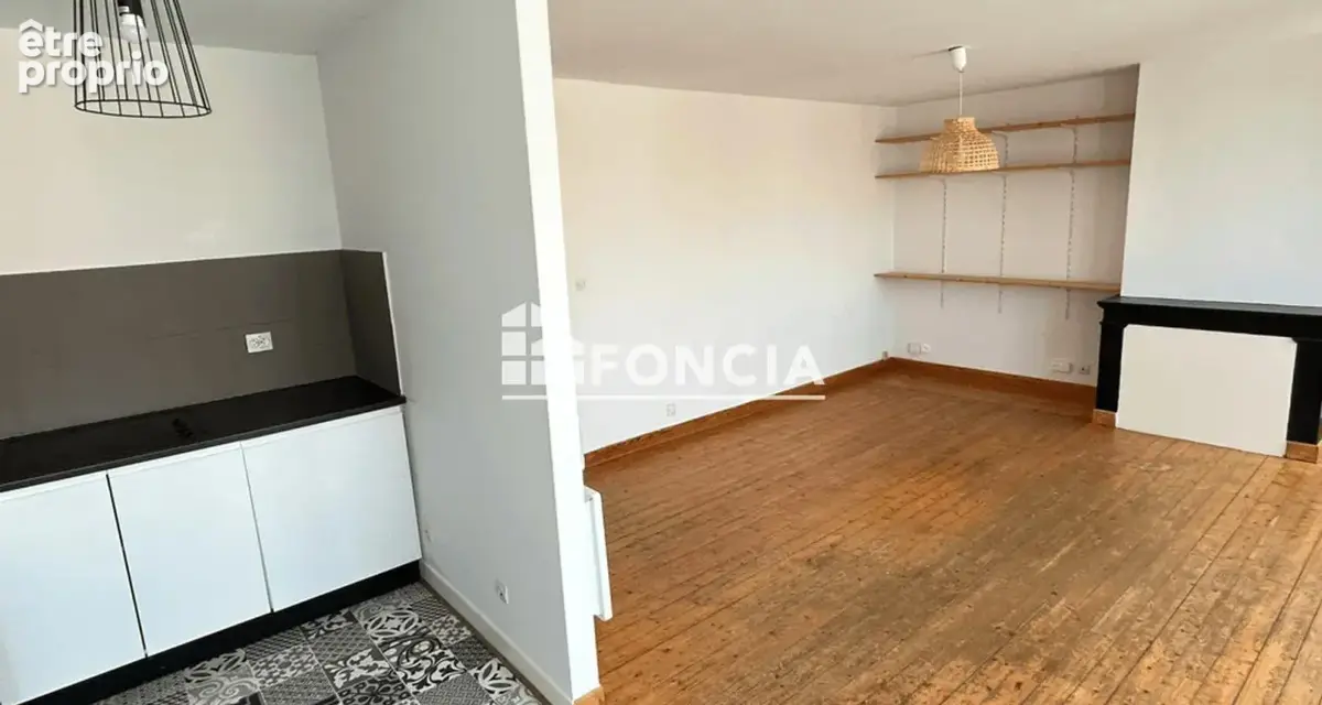 Emplacement privilégié pour ce T3 avec balcon ! - photo 2