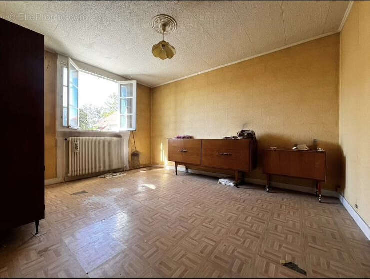 Maison à AULNAY-SOUS-BOIS