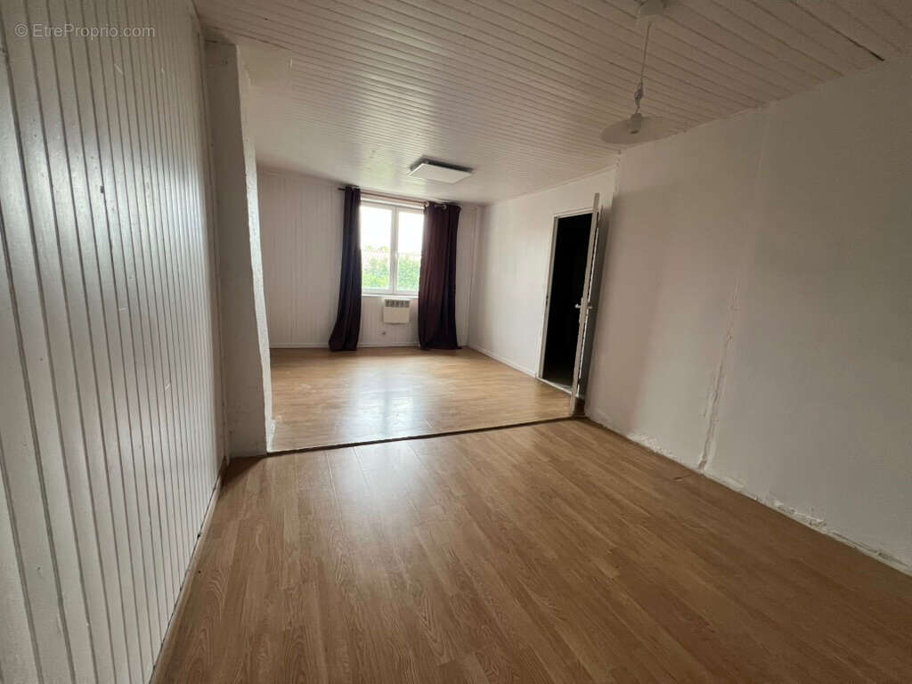 Maison à SAINT-PRIEST