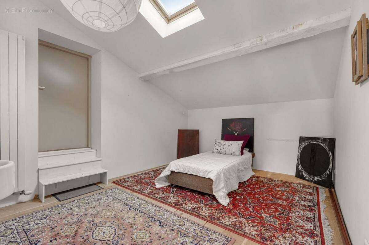 Maison à CASTELNAU-PICAMPEAU