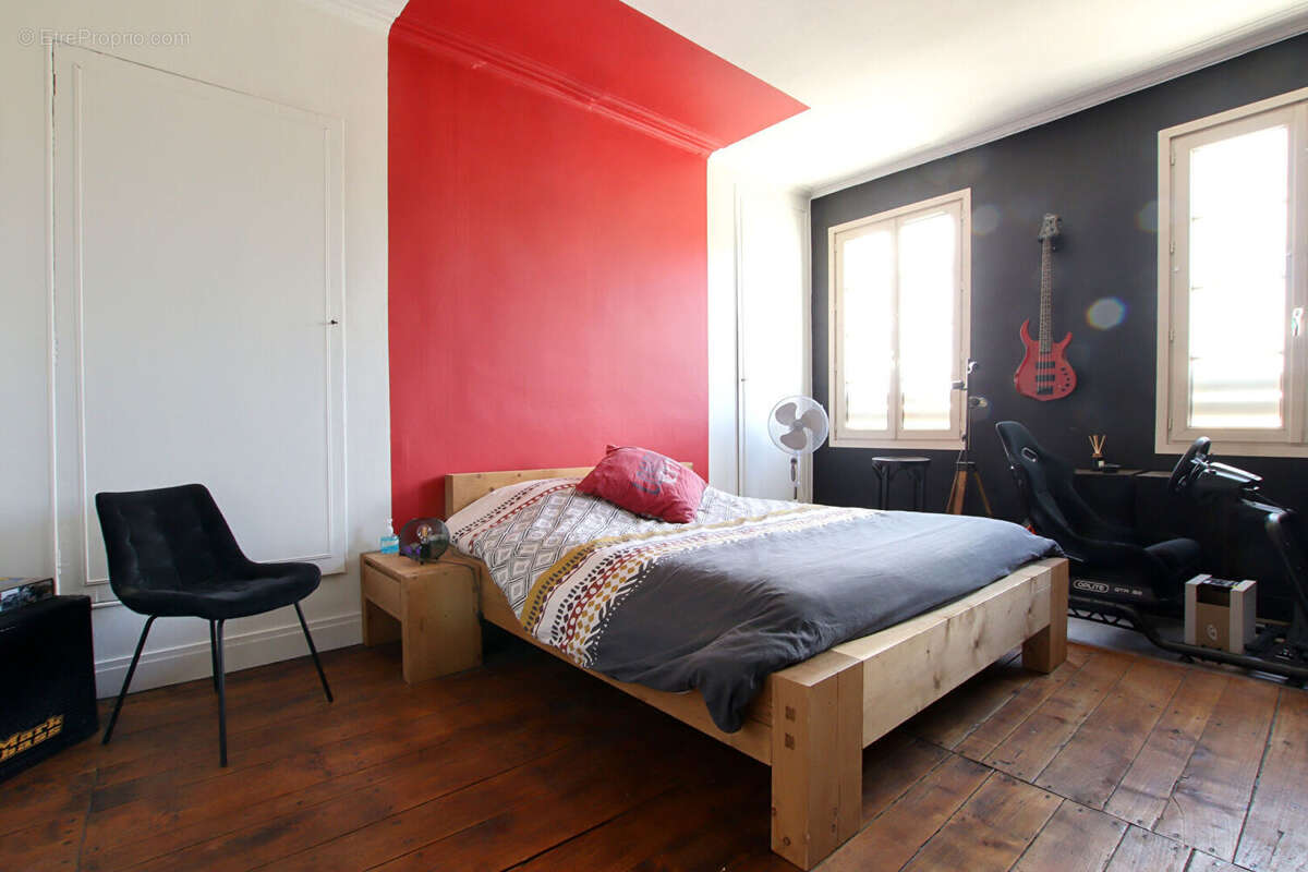 Maison de ville atypique 239 m² dans le centre de Niort - photo 16