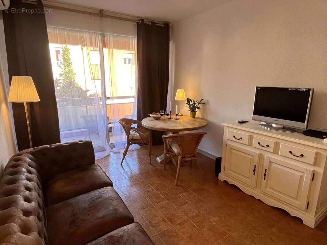 Appartement à BEAULIEU-SUR-MER