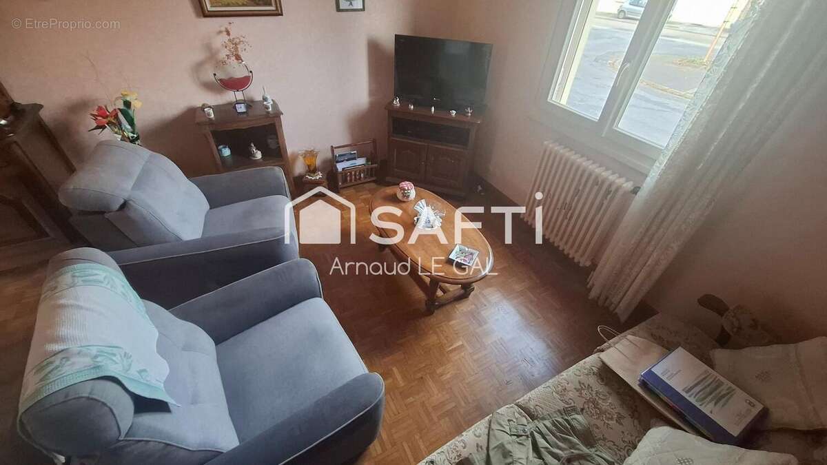 Photo 2 - Maison à AUSSILLON