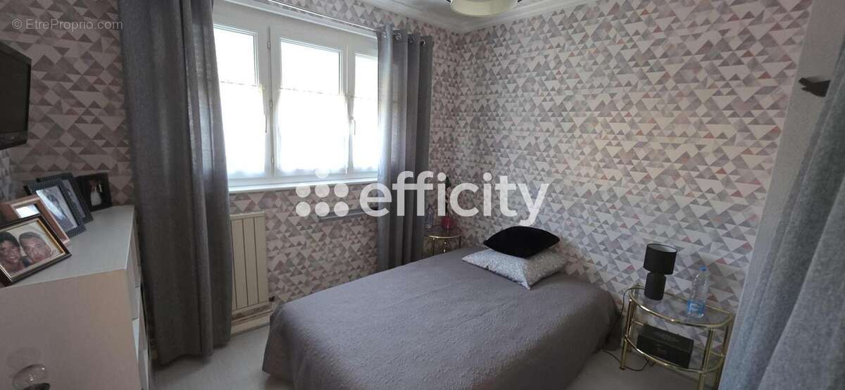 Maison à FACHES-THUMESNIL