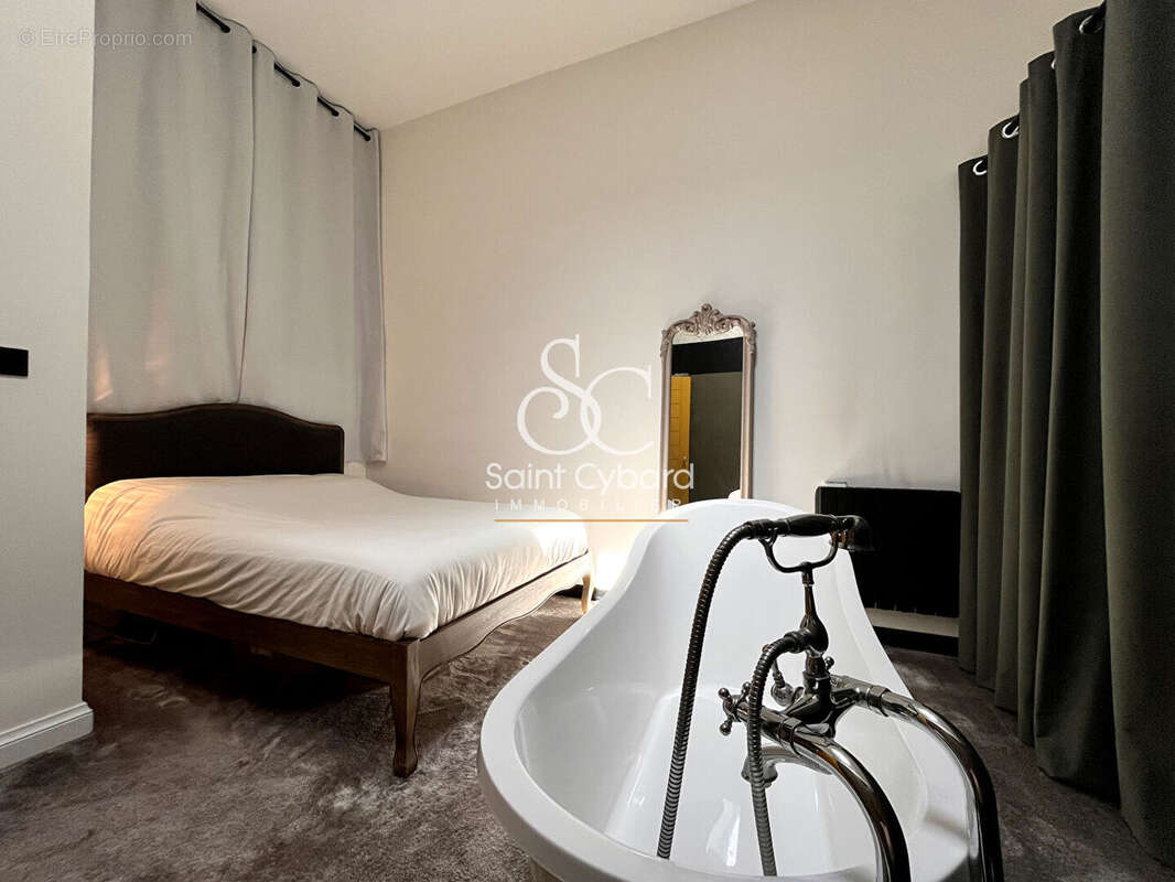 Loft rénové - Plateau Angoulême avec piscine - photo 9
