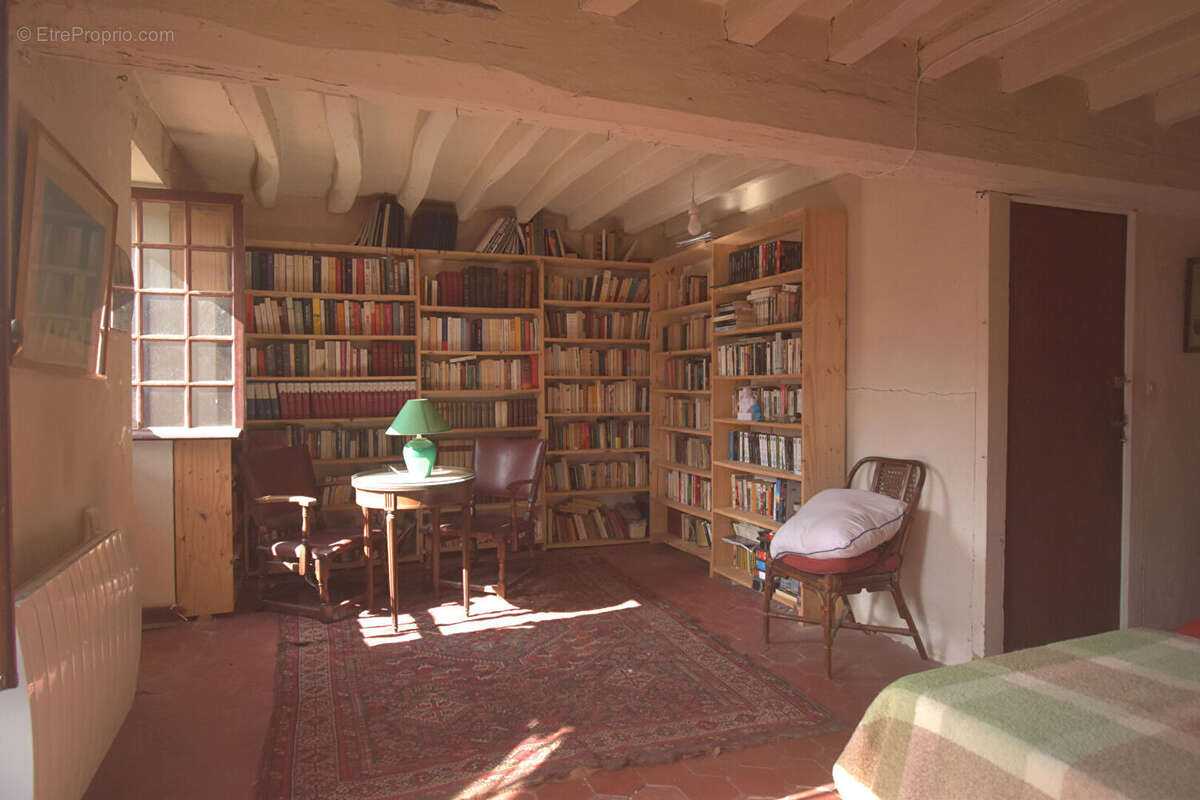 Maison à MALESHERBES