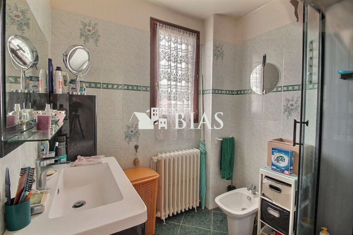 Maison 92 m² à Brionne  - photo 6