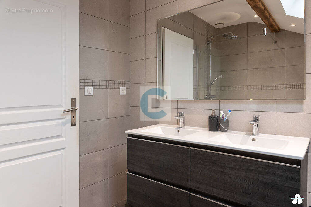 Maison individuelle 200 m2   6 chambres   Terrain 1162 m2   Vue montagnes   Marignier - photo 12
