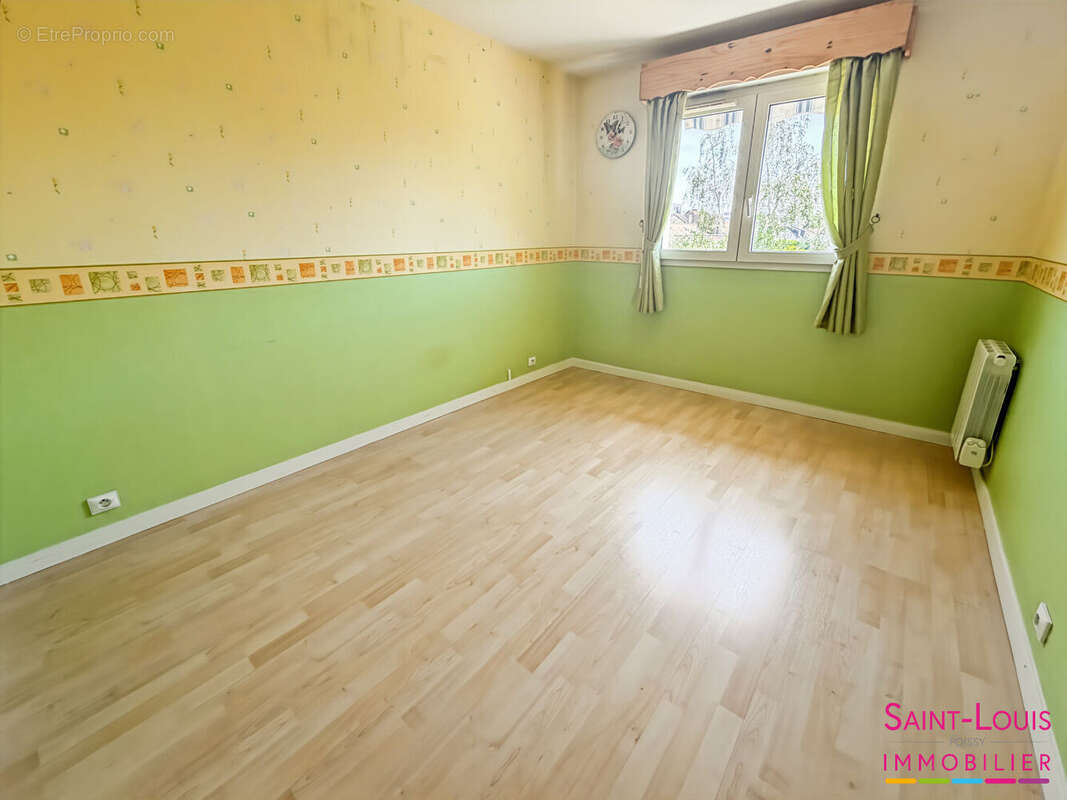Poissy Appartement 5 pièces Terrasse  Forêt à 10min & RER A à 17 min - photo 11