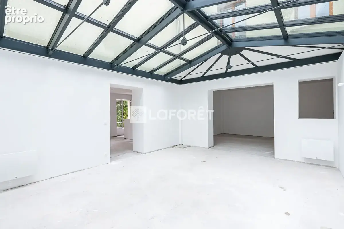 Maison familiale 7 pièces 210 m² avec 100 m² de dépendances - photo 4