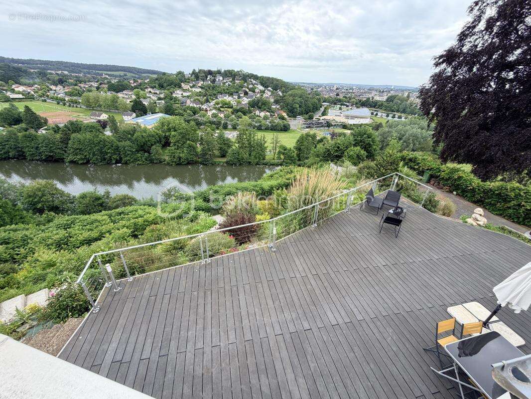 Propriété d'Architecte de 347 m² habitable avec garage et jardin à Charleville - Mézières - photo 7
