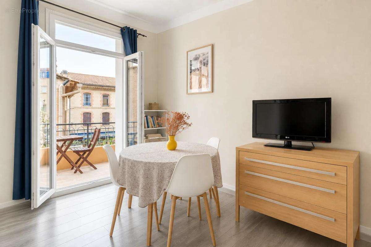 Appartement de charme 4 pièces avec bel aperçu mer au Lavandou - photo 2