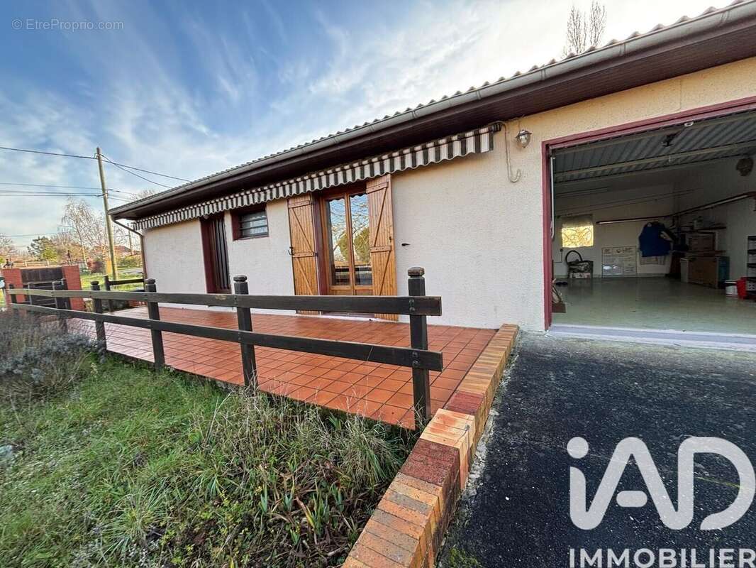 Maison 102 m² à Pechbonnieu  - photo 3