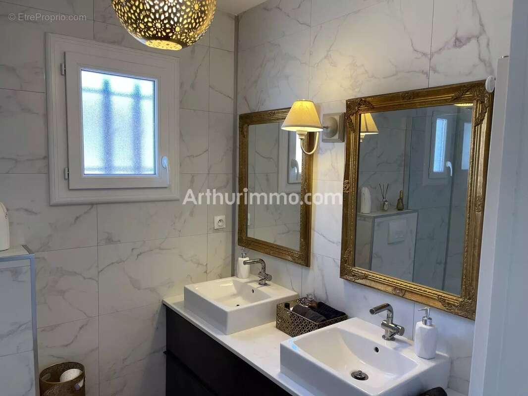 Maison à SAINTE-MAXIME