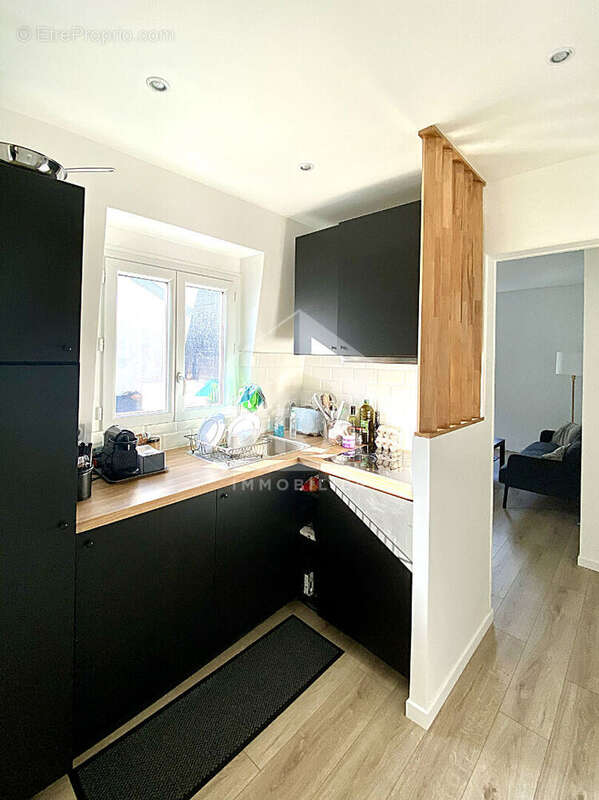 Appartement à LEVALLOIS-PERRET