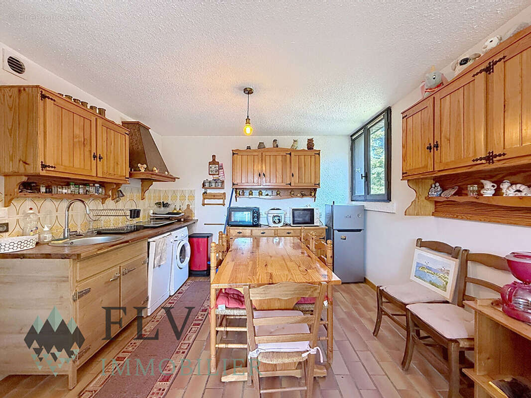À VENDRE ! Appartement T1 de 35 m²  La Colmiane (Valdeblore 06420) - photo 3