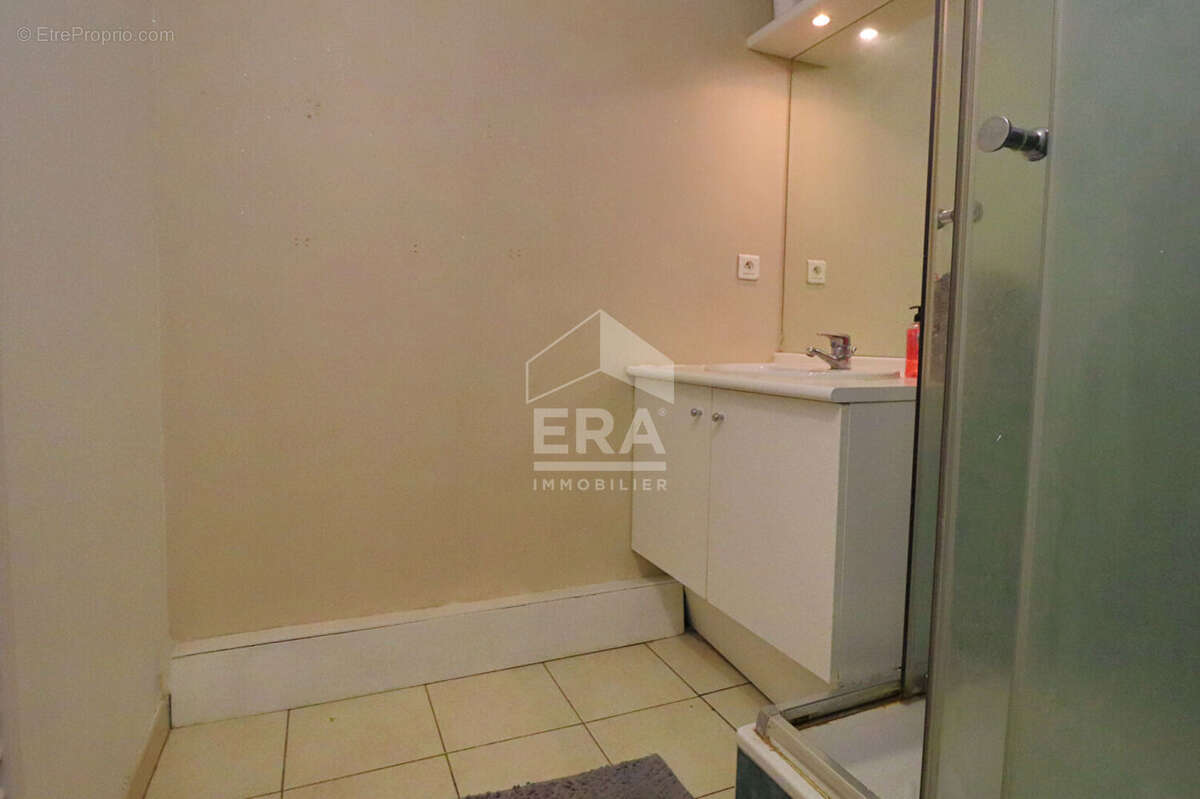 Appartement à MARSEILLE-11E