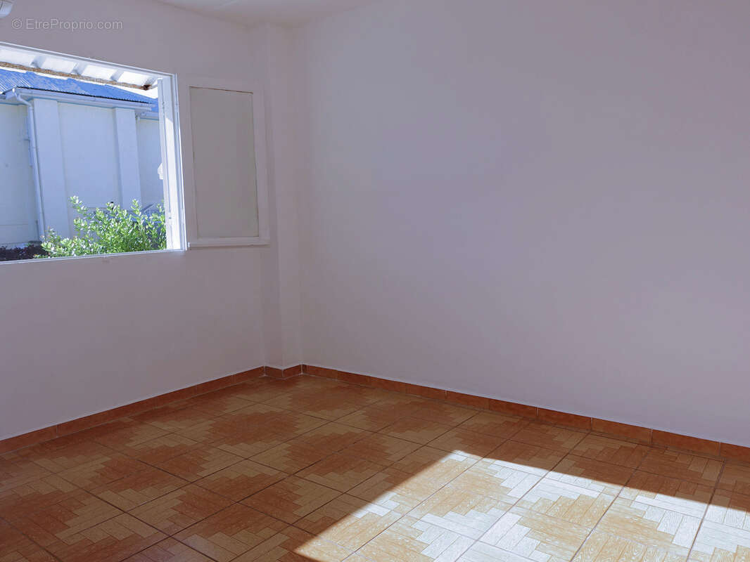 Maison à SAINT-DENIS