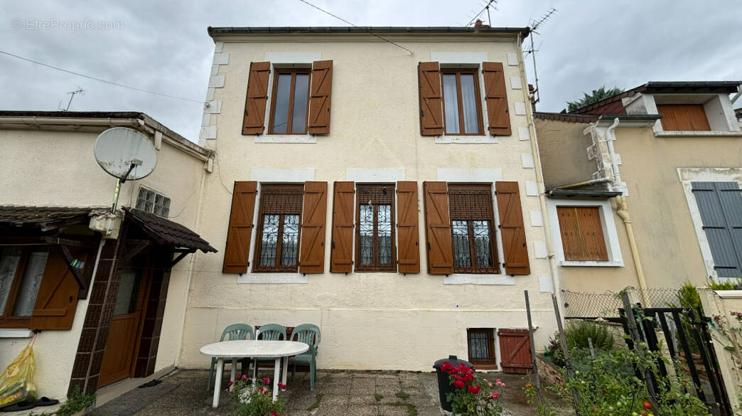 Maison à NEVERS