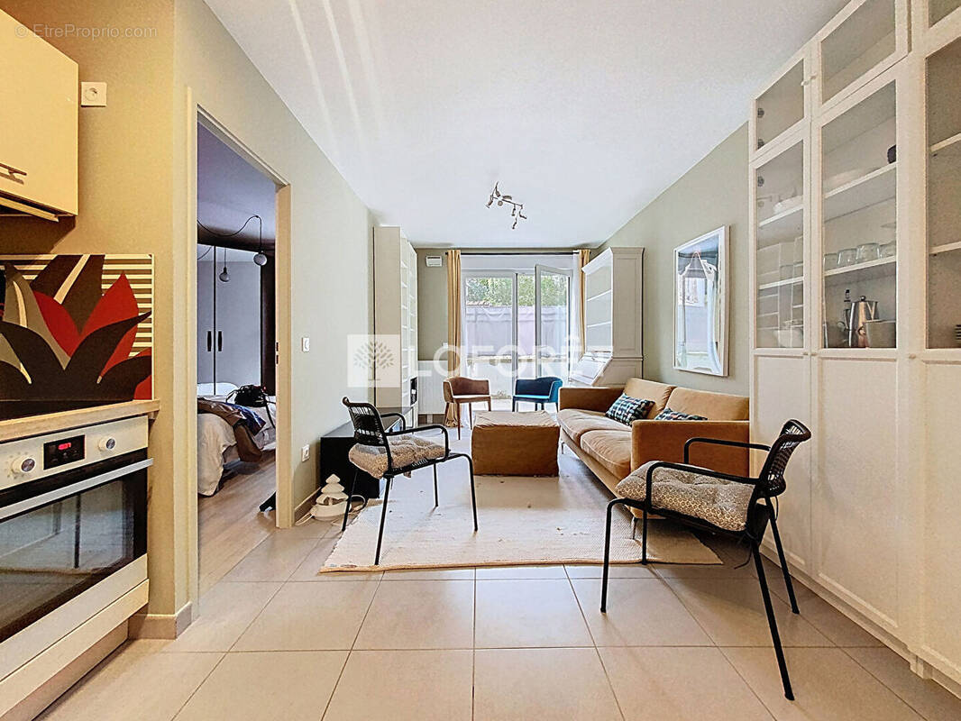 Appartement à VERNEUIL-SUR-SEINE