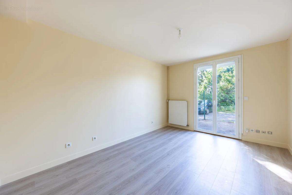 Appartement à VILLEVAUDE