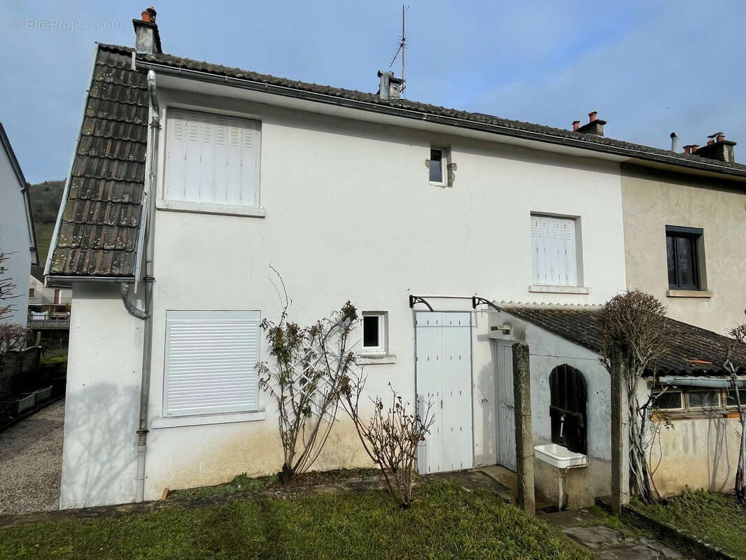 Maison à MENET