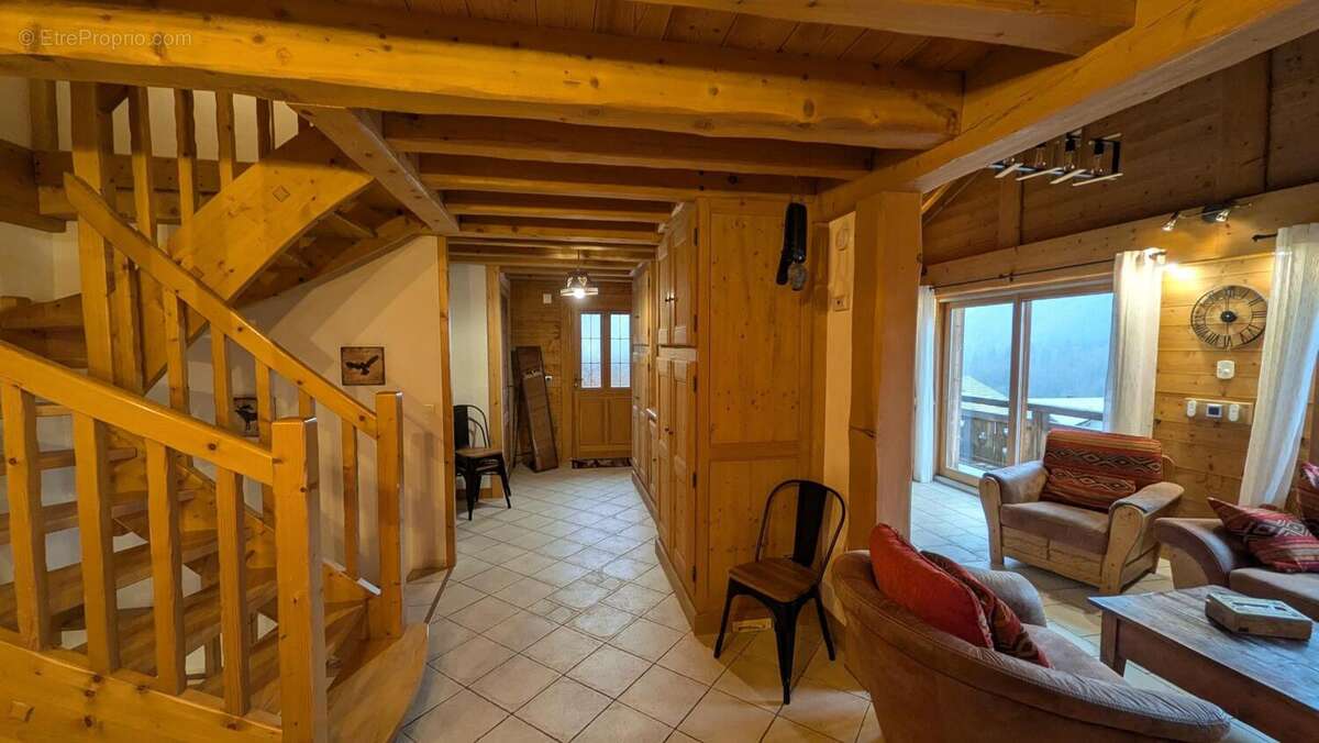 Maison 150 m² à Bonnevaux  - photo 6