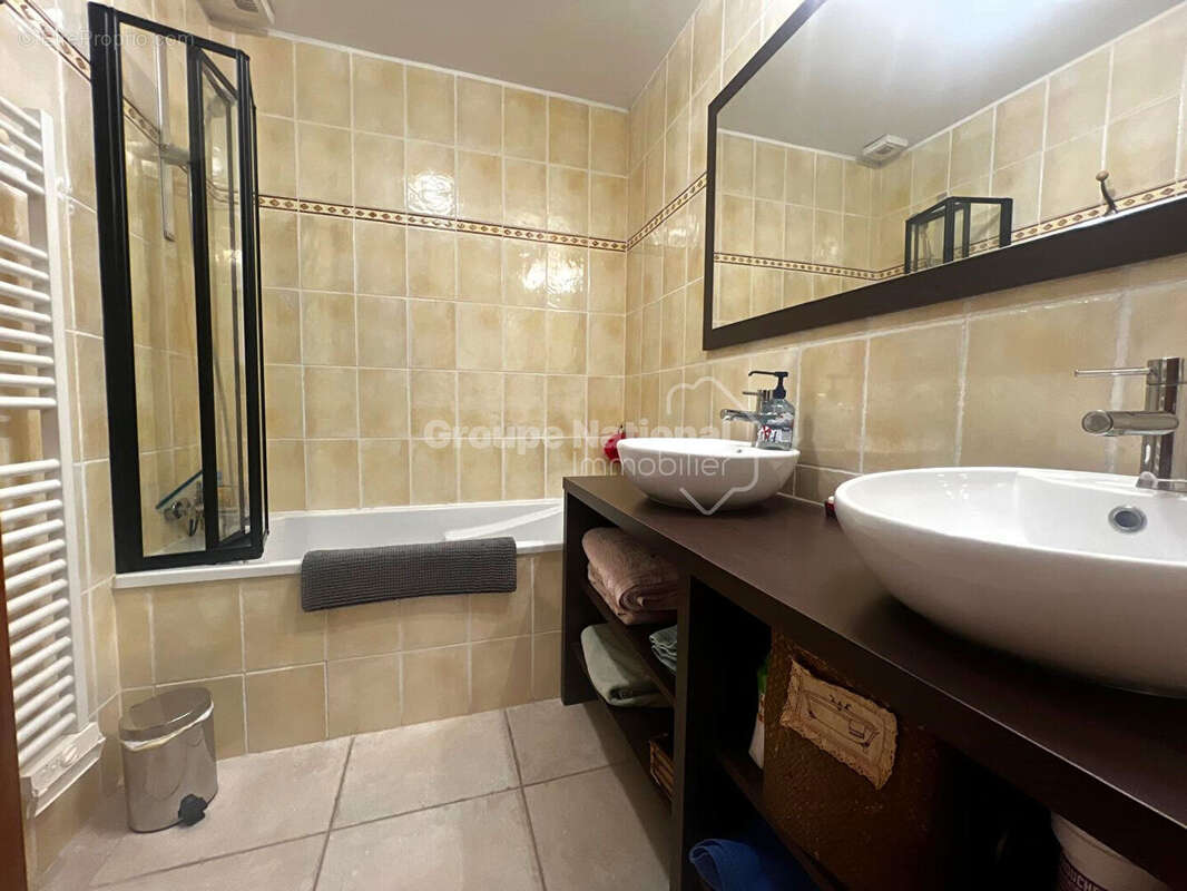 Appartement à AIGUES-MORTES