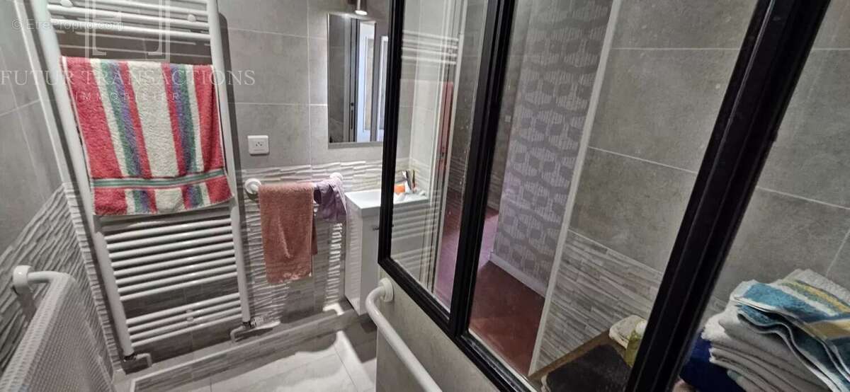 Appartement à COLOMBES