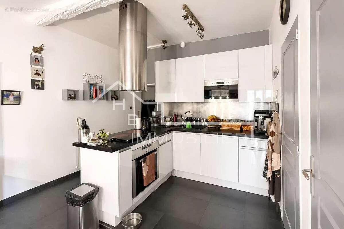 Maison 77 m² à Peillon  - photo 4