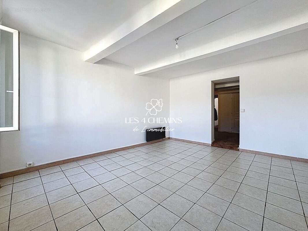 Appartement à TRETS