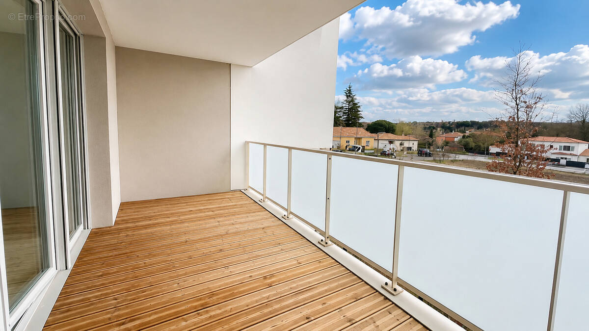 Appartement à AUZEVILLE-TOLOSANE