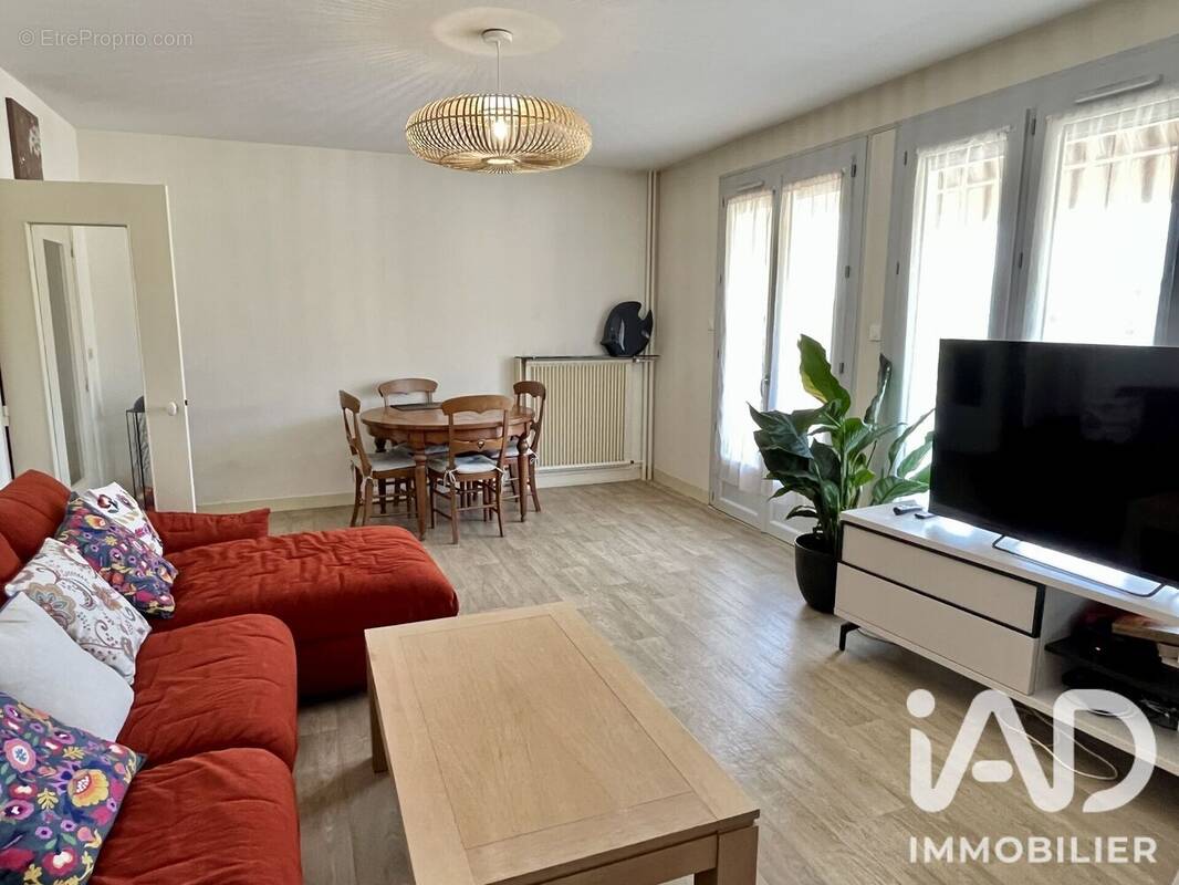 Photo 1 - Appartement à SAINT-FLORENTIN