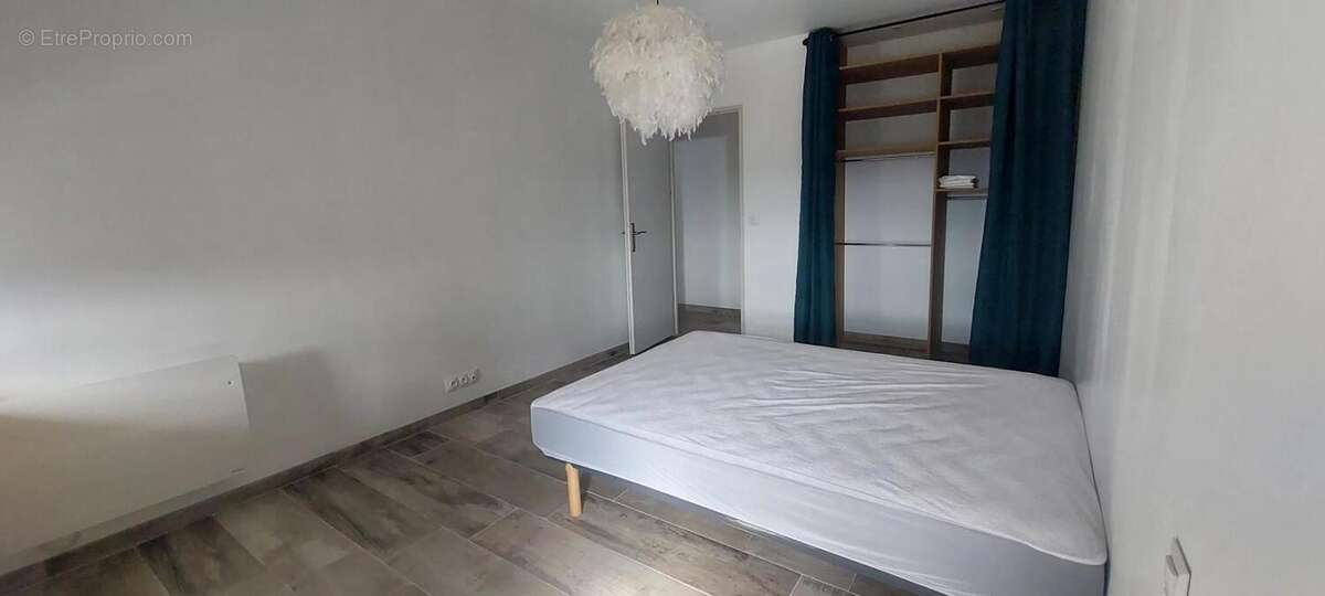 Maison à VEZENOBRES