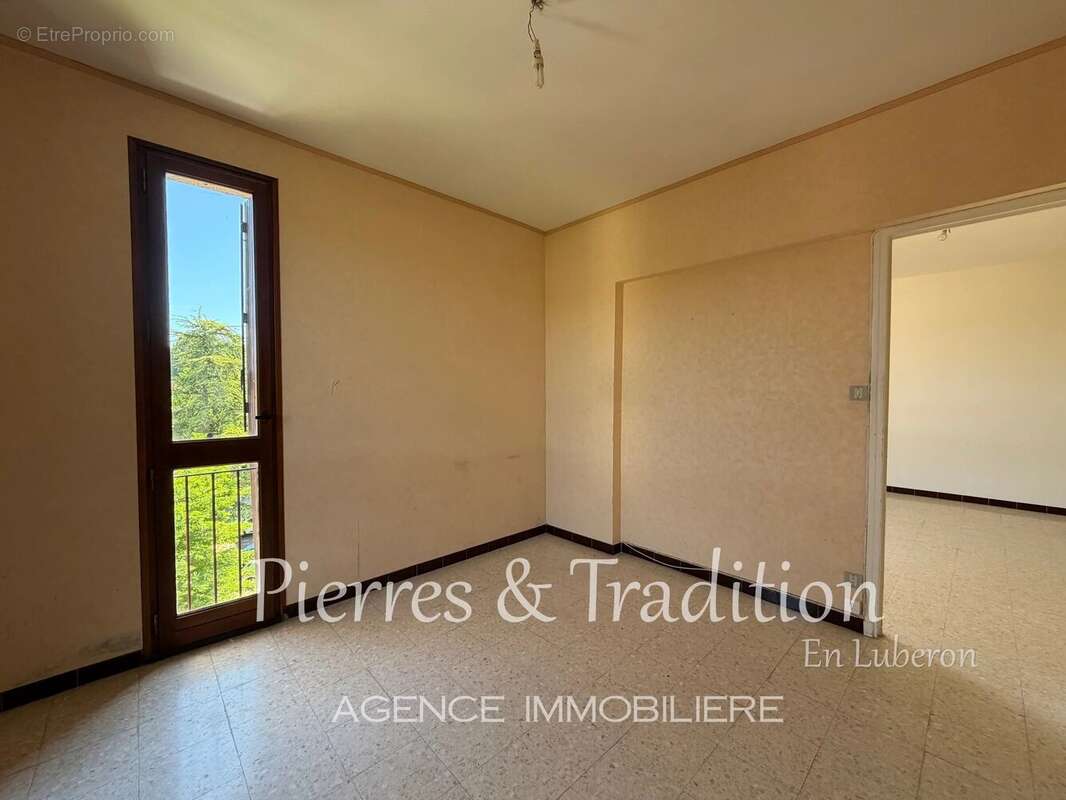 Appartement à APT