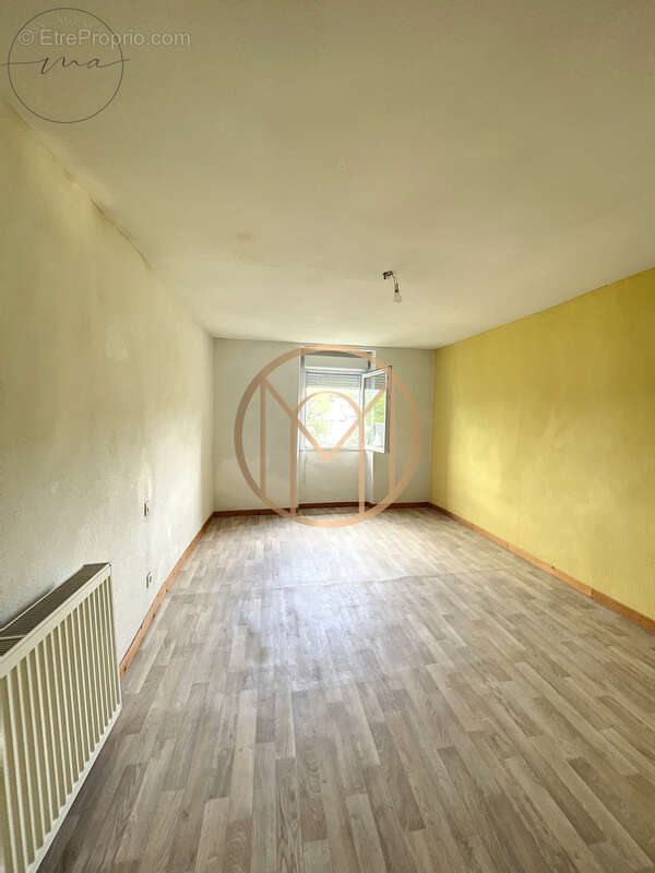 Appartement à LACAUNE
