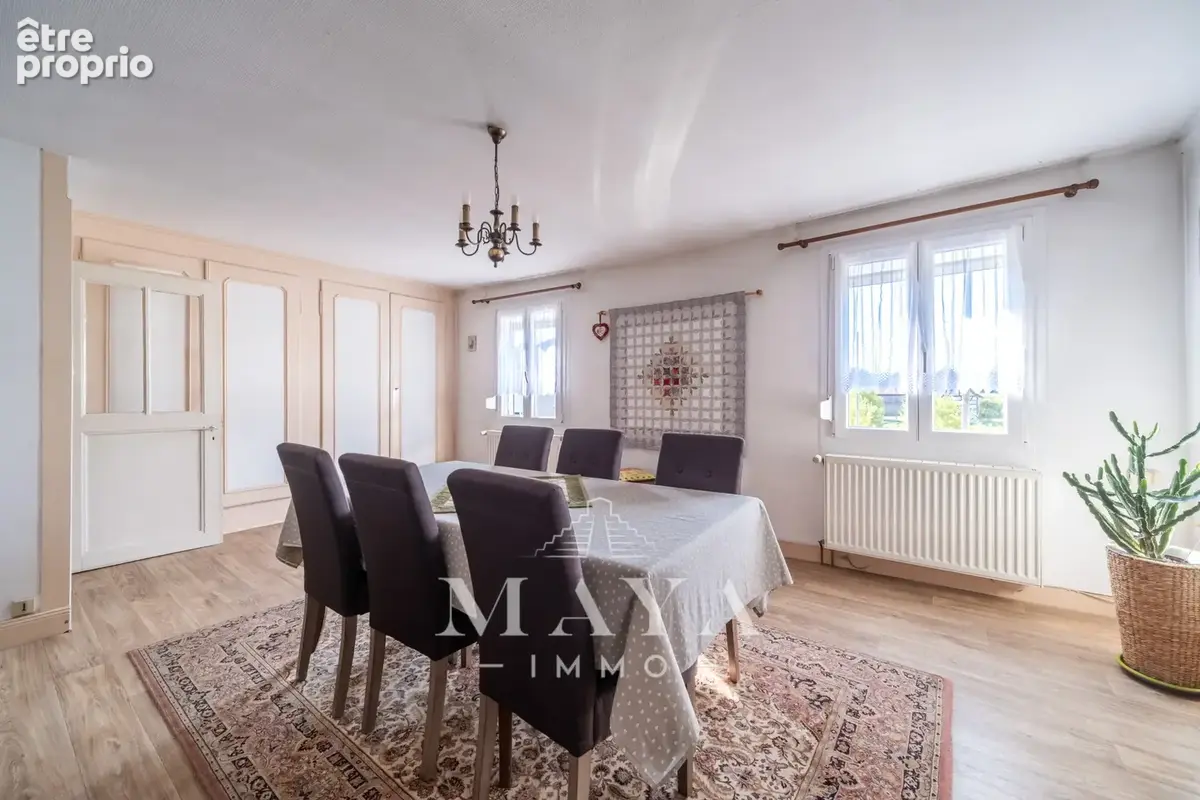 DURMENACH, Maison de village de 304m2 - photo 3