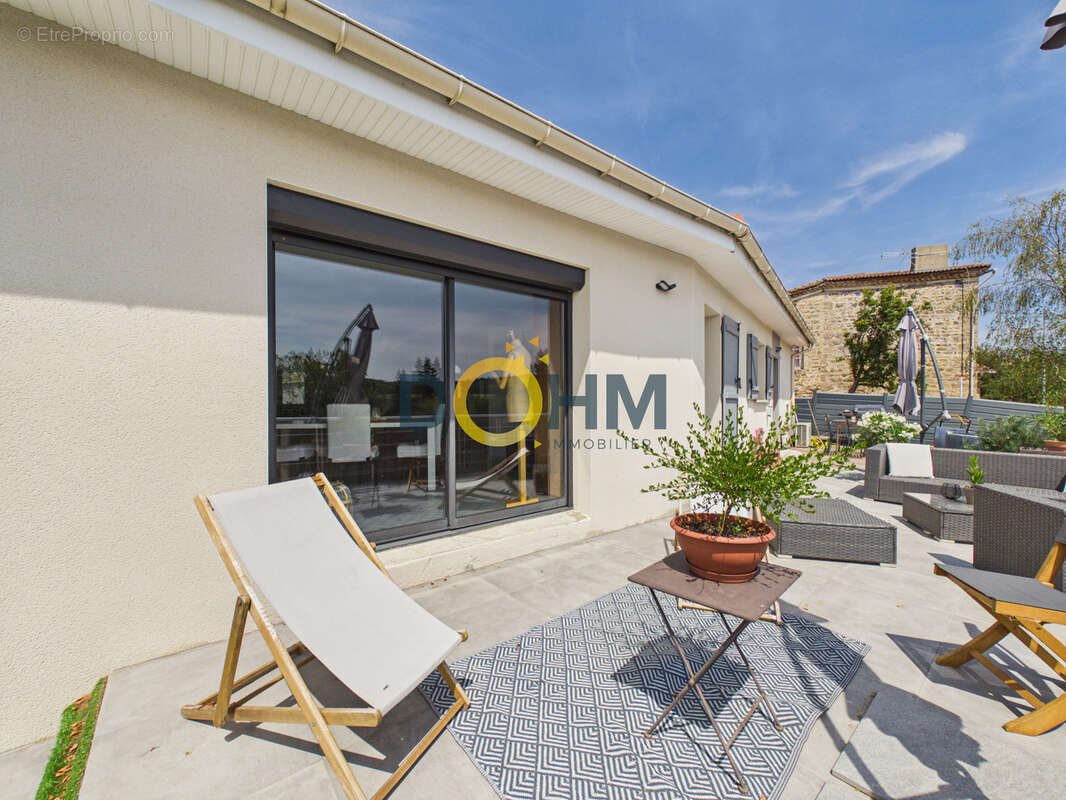 Maison plain-pied de 134 m2 à Monistrol-sur-Loire - photo 10