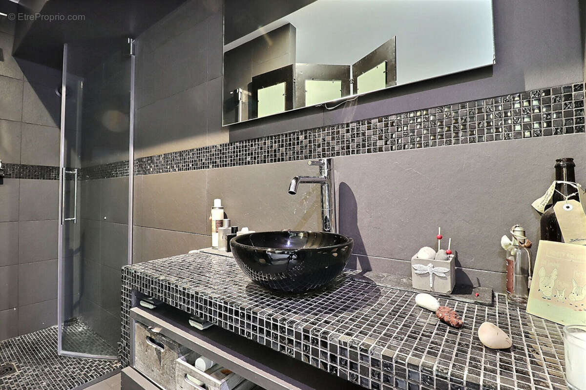 Appartement à COLOMBES