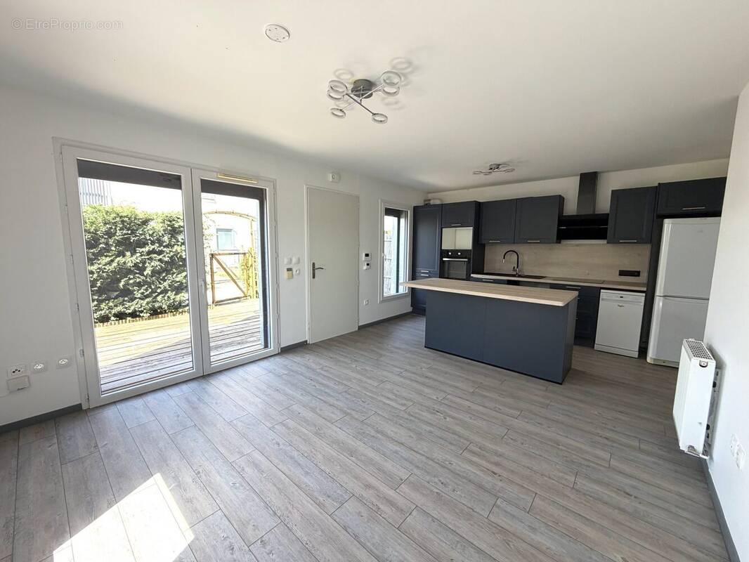 Appartement à INGRE