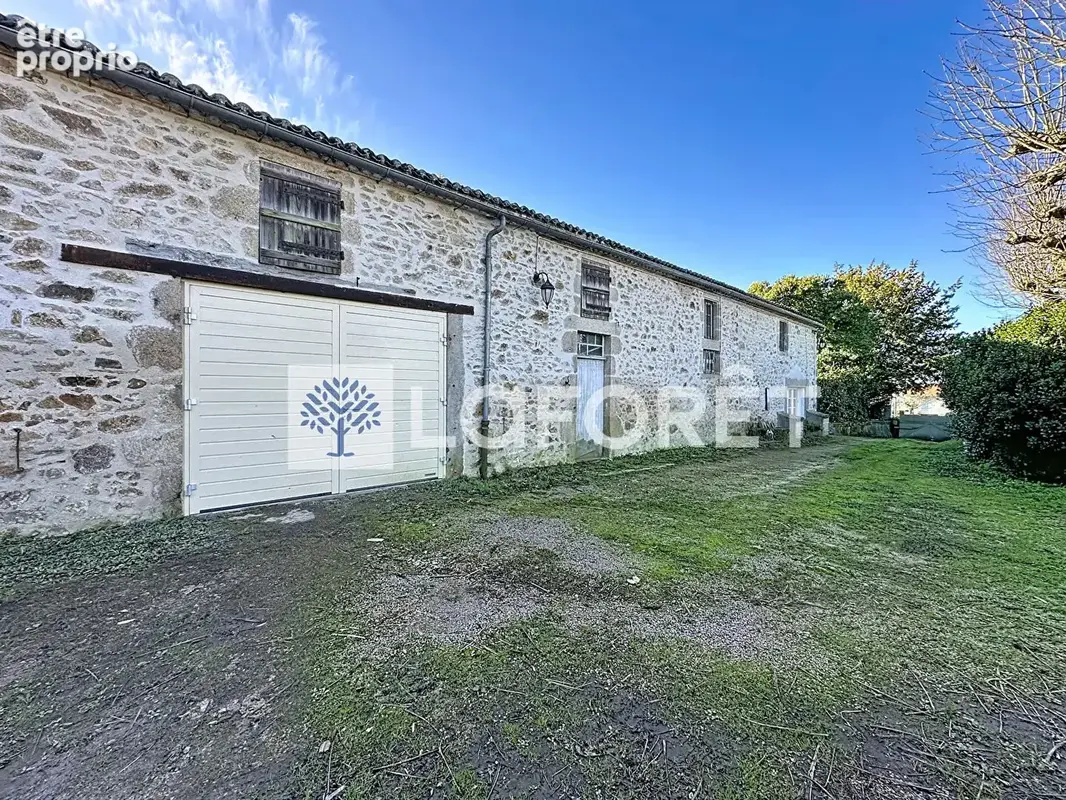 Maison en pierre - Bressuire centre - photo 2